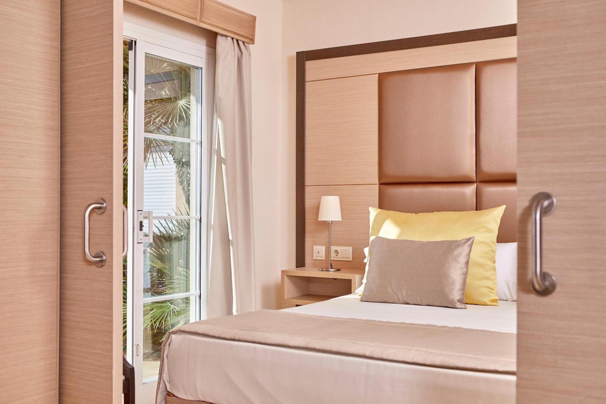Appart hôtel Zafiro Cala Mesquida (Mallorca)